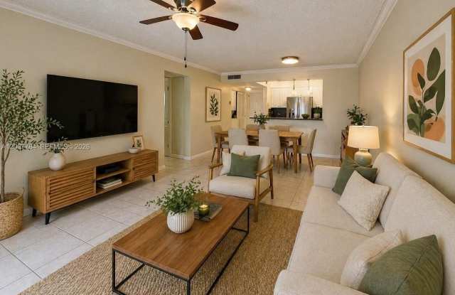 4273 NW 89th Ave photos photos