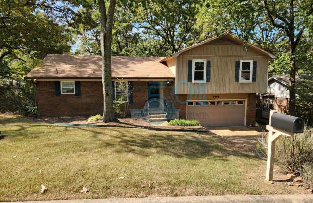 Super impressive, updated WLR Home - WOW! - 3806 Cameo Drive, Little Rock, AR 72212
