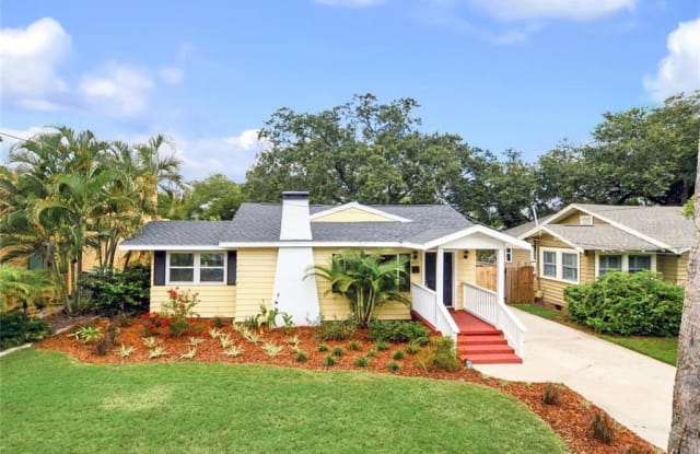 3211 W SAN CARLOS STREET - 3211 West San Carlos Street, Tampa, FL 33629