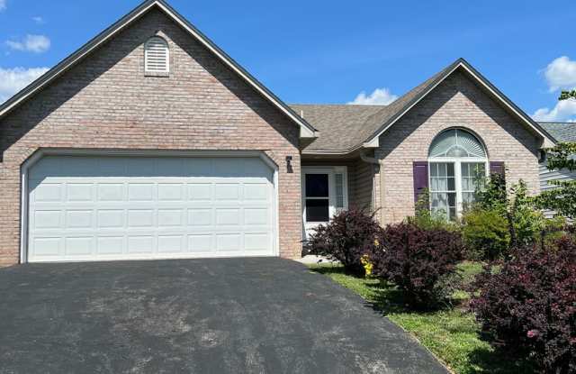 Charming 3-Bedroom Ranch in Quiet NW Roanoke Neighborhood photos photos