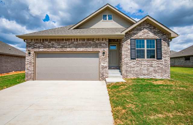 ***525 Fox Circle*** Gallery 1
