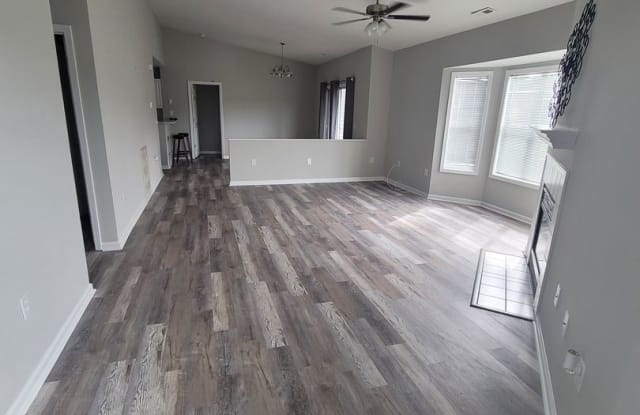 4148 Breezewood Dr Unit 204 - 4148 Breezewood Drive, Wilmington, NC 28412