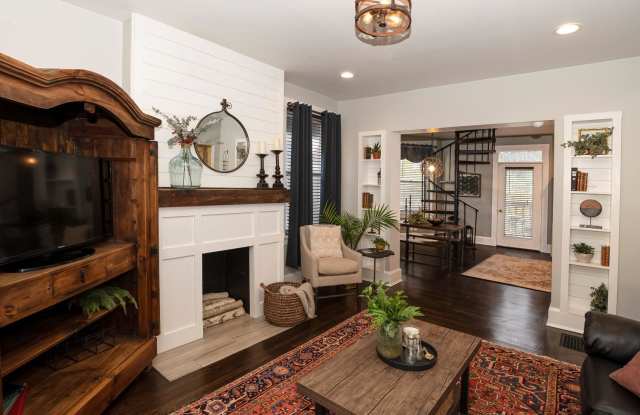 173 Woolper Ave - 173 Woolper Avenue, Cincinnati, OH 45220