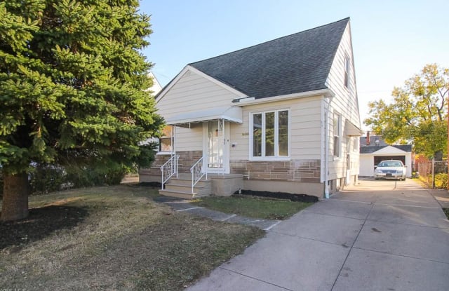 14308 Corridon Ave - 14308 Corridon Avenue, Maple Heights, OH 44137