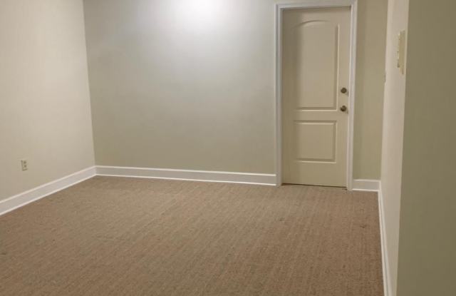 16404 BANBURY LANE Gallery 3