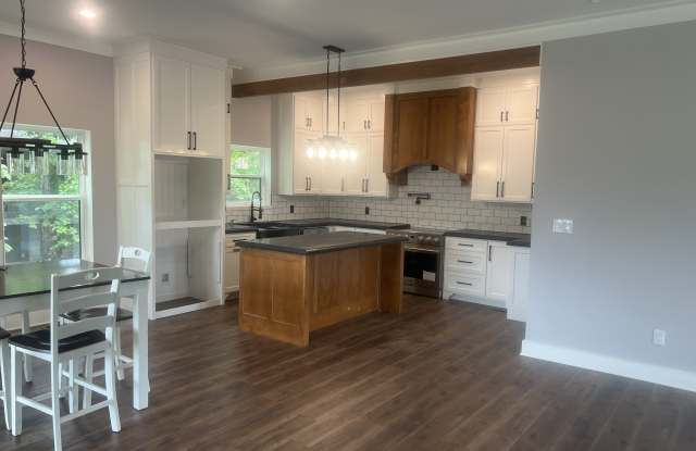 117 Mimosa Point Gallery 2