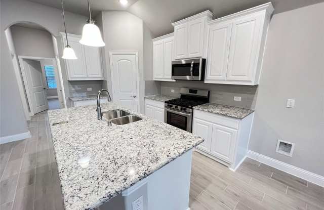 4008 Whitetail Lane Gallery 3