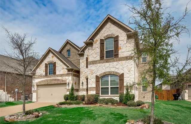 9928 Robinwoods Drive Gallery 2