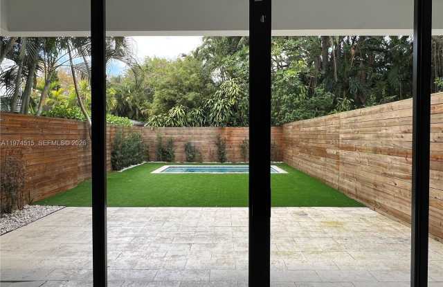 2321 Southwest 16th Court photos photos