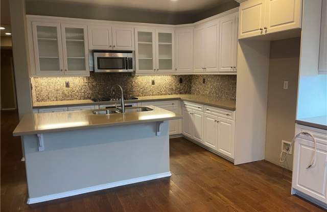 304 S. Cadiz Ct Gallery 3