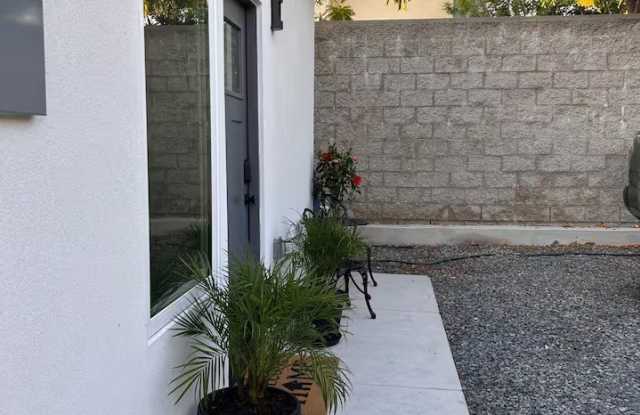 311 W Green photos photos