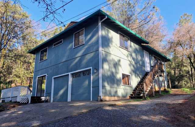 UPDATED 2-STORY DOWNTOWN COLFAX HOUSE - 140 Depot Street, Colfax, CA 95713 UPDATED 2-STORY DOWNTOWN COLFAX HOUSE - 140 Depot Street, Colfax, CA 95713