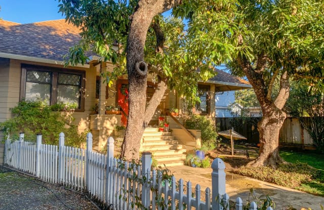 111 Los Gatos Blvd - 111 Los Gatos Boulevard, Los Gatos, CA 95030