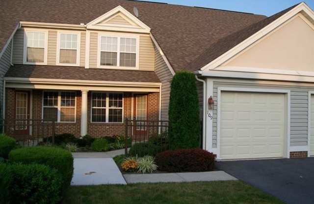 Beautiful 3 Bedroom Townhouse photos photos