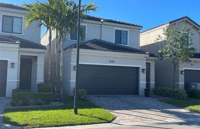 3380 NW 5th St photos photos