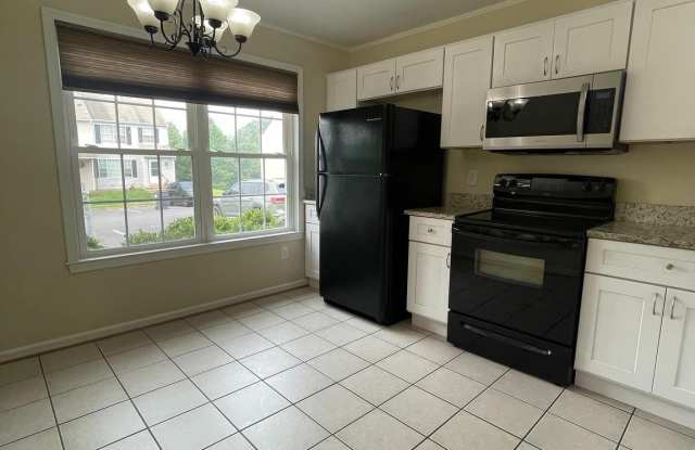 405 WINDSOR RIDGE Court Gallery 4