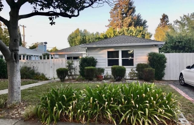 2371 Ross Road - 2371 Ross Road, Palo Alto, CA 94303