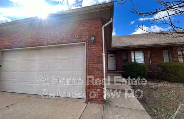 1017 N 25th photos photos