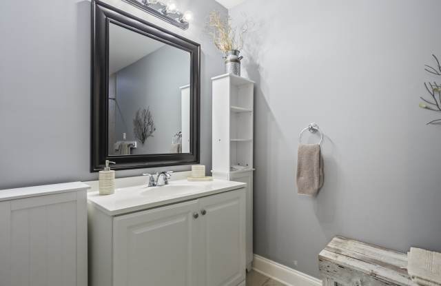 736 Maple Dr Gallery 4