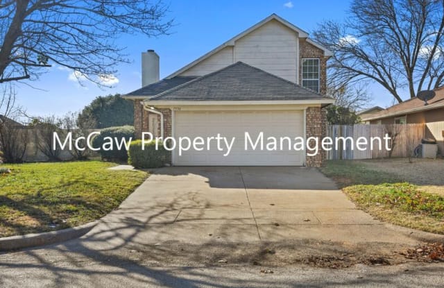 7536 Down Hill Dr - 7536 Down Hill Drive, Fort Worth, TX 76120
