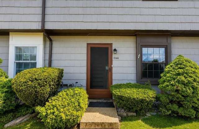 1144 Sawmill Road photos photos