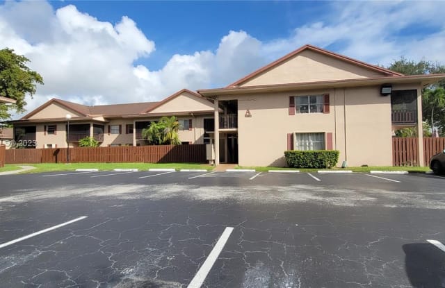 11201 SW 88th St - 11201 Southwest 88th Street, Kendall, FL 33173