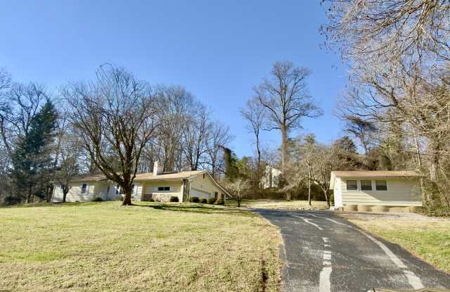 3413 Montlake Dr photos photos