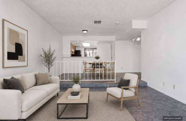 SPACIOUS 2BED/2.5BATH TOWNHOUSE photos photos SPACIOUS 2BED/2.5BATH TOWNHOUSE photos photos