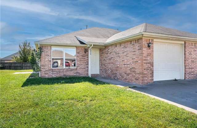 409  E Southern Trace  ST photos photos