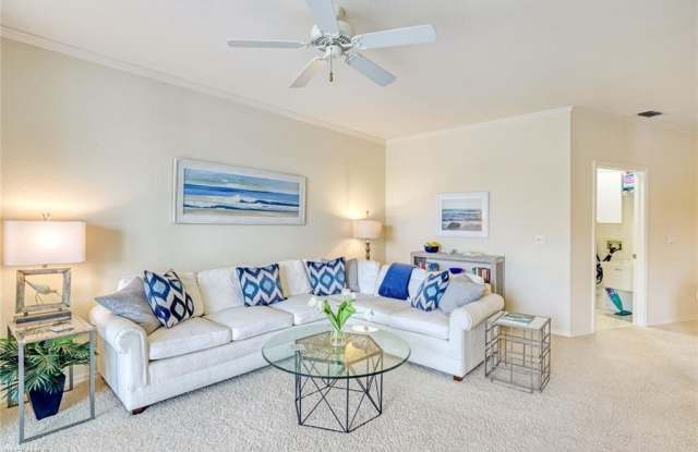 8385 Excalibur Cir Gallery 2