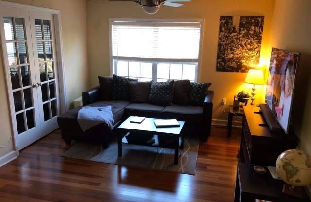 2071 Dixie Belle Drive Unit 2071T Gallery 2
