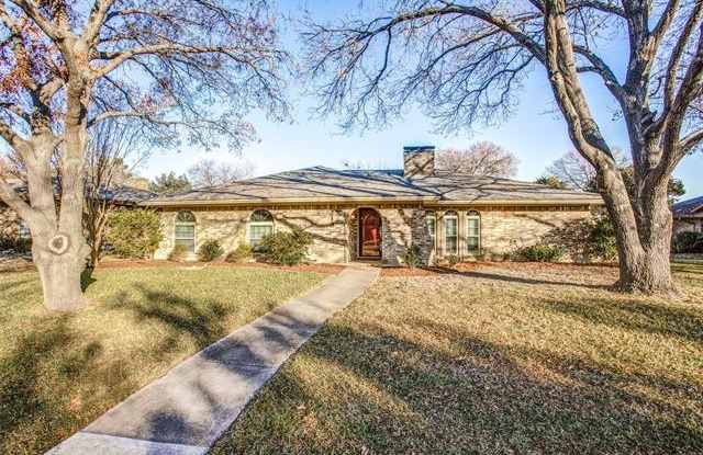 218 Glenwick Place - 218 Glenwick Place, Allen, TX 75013