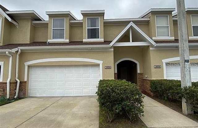 18004 MAJESTIC KINGS PLACE - 18004 Majestic Kings Place, Hillsborough County, FL 33647