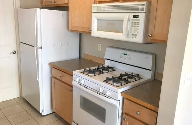 525 225th Ln NE #D106 Gallery 3
