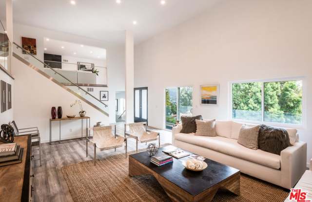 3763 PRESTWICK Drive Gallery 2