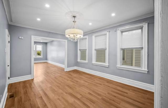 54 AVENUE B photos photos