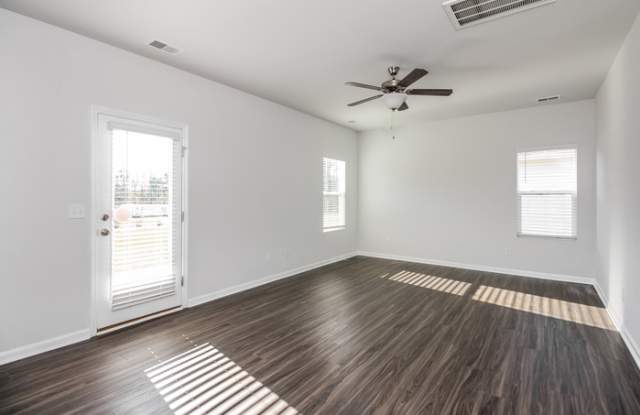 6411 Lovely Crossing Gallery 4