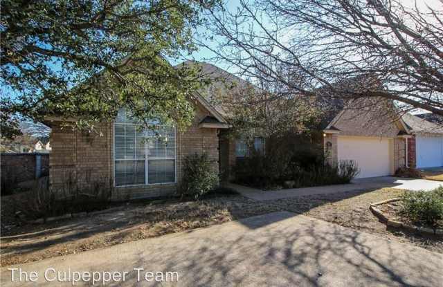 5901 Riverbend Dr. Gallery 2