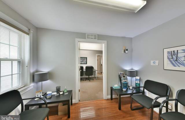12 E MILL Road Gallery 3
