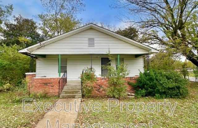 10 Center Street photos photos