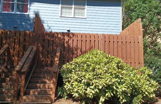 17 Holly Downs Court Northwest Gallery 2
