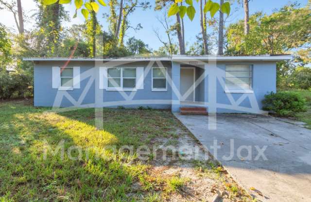 2534 Aubrey Avenue - 2534 Aubrey Avenue, Jacksonville, FL 32208