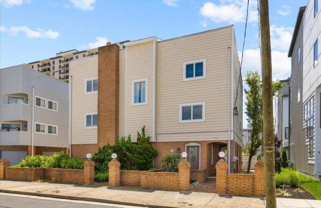9704 Pacific Ave - 9704 Pacific Avenue, Margate City, NJ 08402