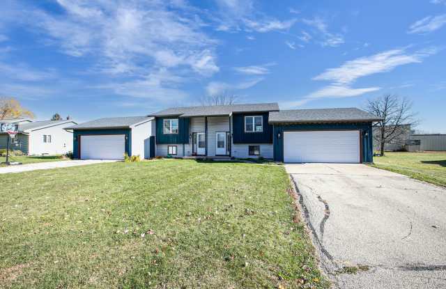 2273 Country Lane - 2273 Country Lane, Winnebago County, WI 54956