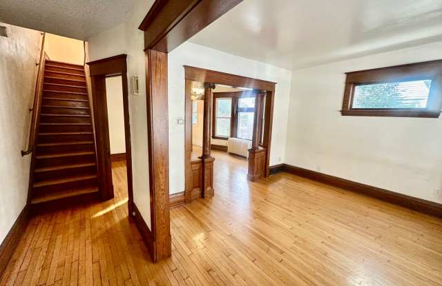 Spacious 3-Bedroom w/ Sundeck  In-Unit Laundry! photos photos