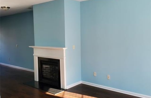 3183 Mill Springs Circle Gallery 4
