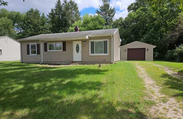 3 bed, 1 bath, fully renovated. - 54176 Southwood Drive, Elkhart County, IN 46514