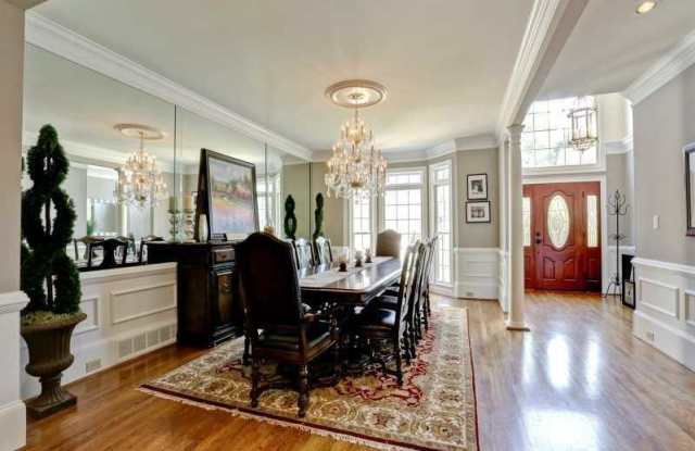 195 Grosvenor Place Gallery 3