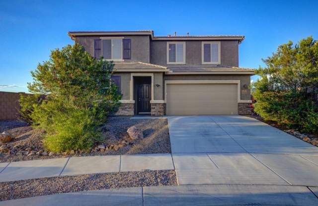2 Story-5 Bedroom 3 Bathroom - 10081 South Moonlit Riverwalk Trail, Vail, AZ 85641
