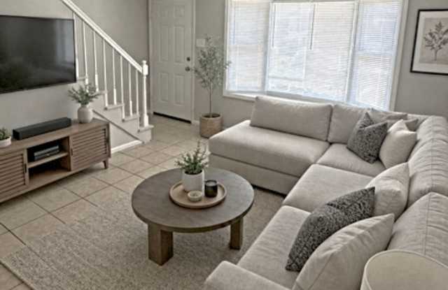 Oak Tree Village Gallery 4